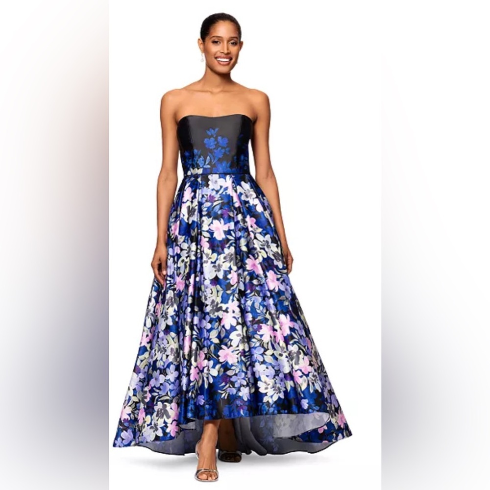 Betsy & Adam Women's Floral-Print Strapless Ball Gown - Black/Blue